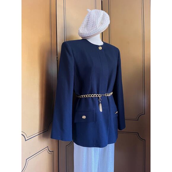 Vintage wool jacket in navy blue, size 12 - Picture 2 of 5